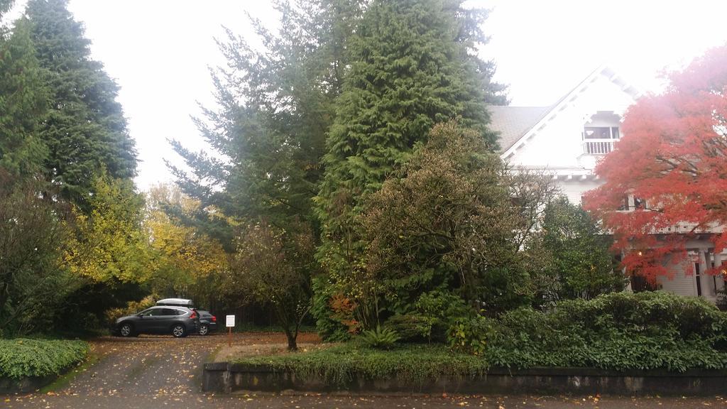 Evermore Guesthouse Portland Exterior photo